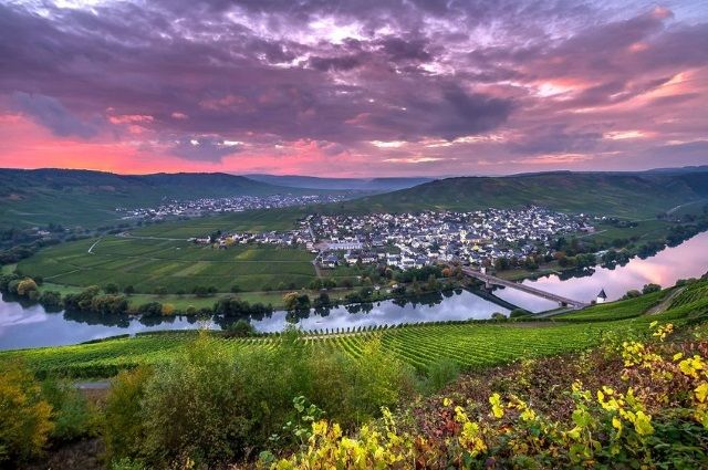 Vale do Moselle vale moselle alemanha motocicleta