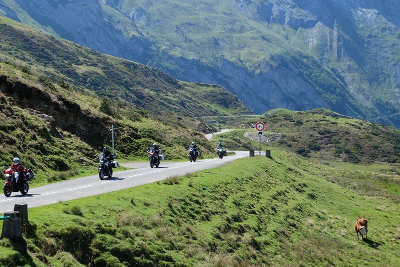 ride in Pyrénées pyrénées motorcycle tour