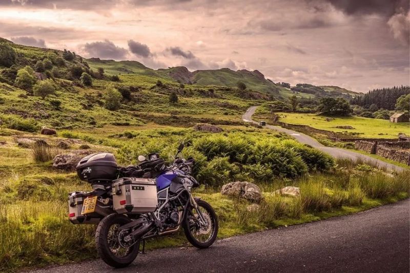 ride motorcycle in Ireland