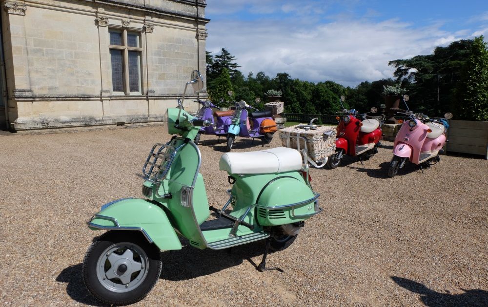 visite val de loire scooter